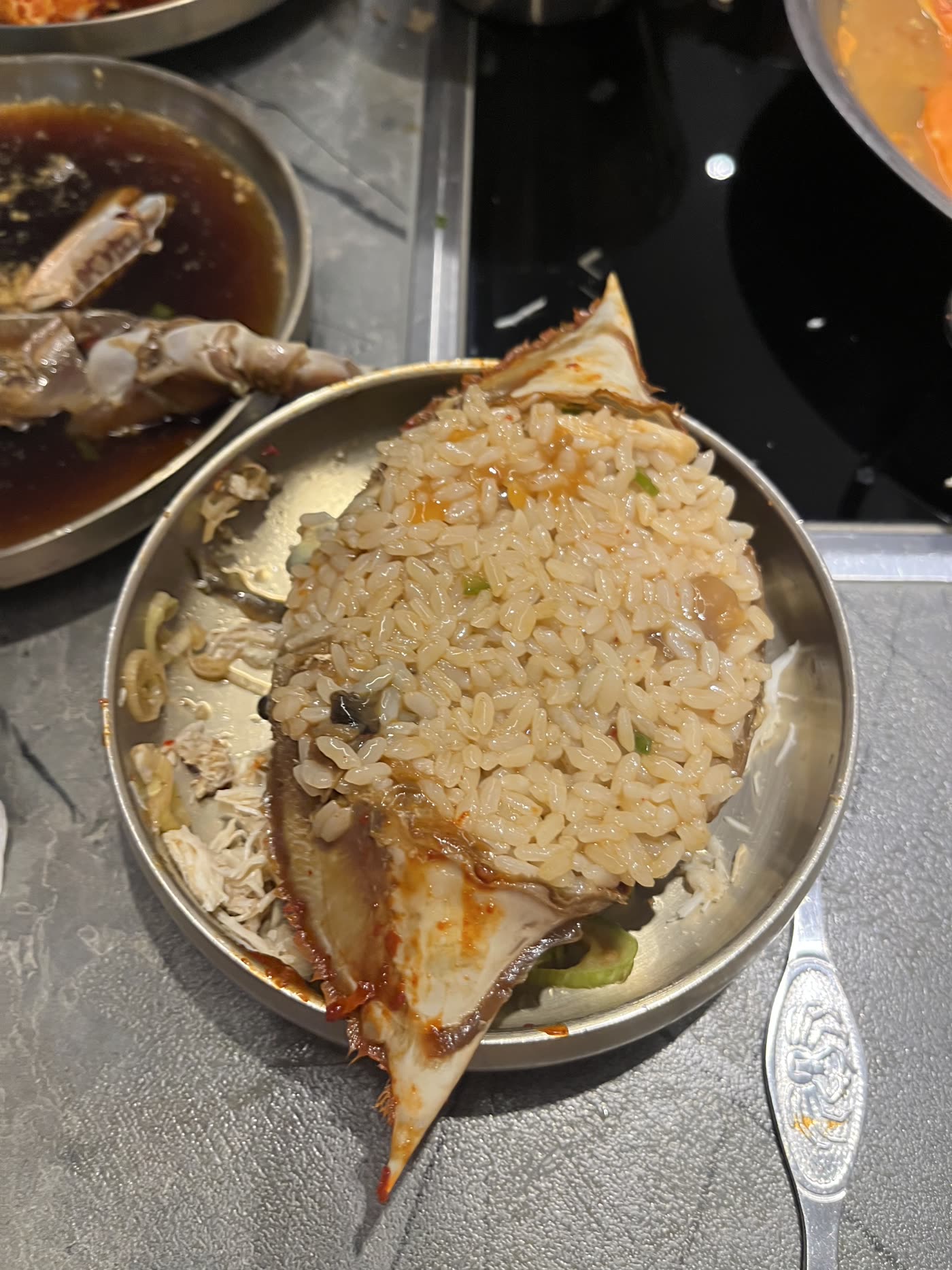 Rice mixed inside the crab shell